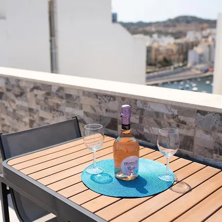 Seaview Portside Penthouse Superior St. Paul's Bay