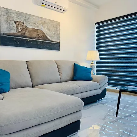 Seaview Portside Penthouse Superior