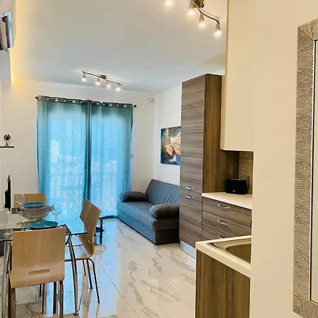 Апартаменты Seaview Portside Penthouse Superior Сент-Полс-Бей