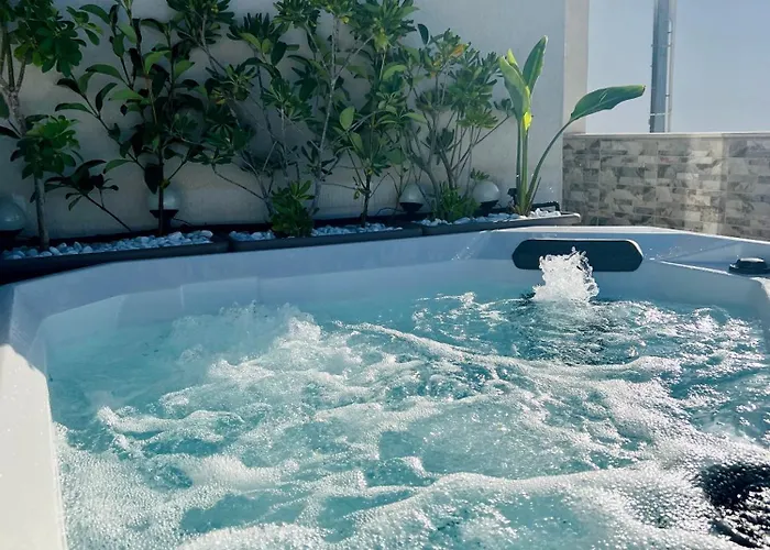 Seaview Portside Penthouse Superior