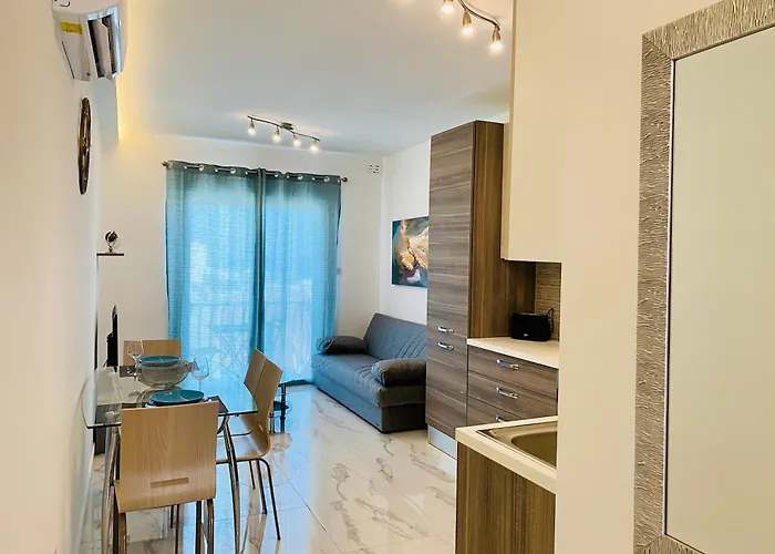 Daire Seaview Portside Penthouse Superior St. Paul's Bay