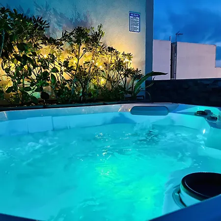公寓 Seaview Portside Penthouse Superior *